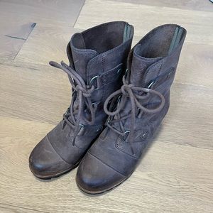 Sorel Joan of Arctic Wedge II Boot Size 6.5